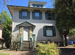 1411 NE Tillamook St, Portland, OR 97212