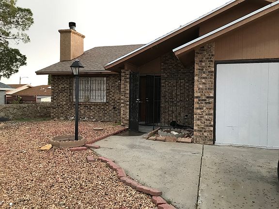 2nd image of 1005 Southwestern Dr #1