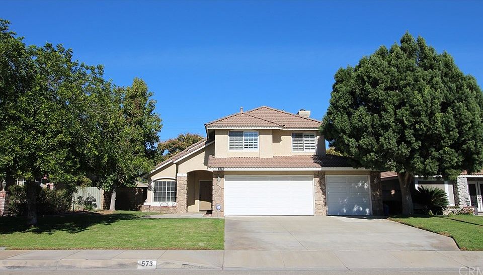 1st image of 573 E Bermuda Dunes St
