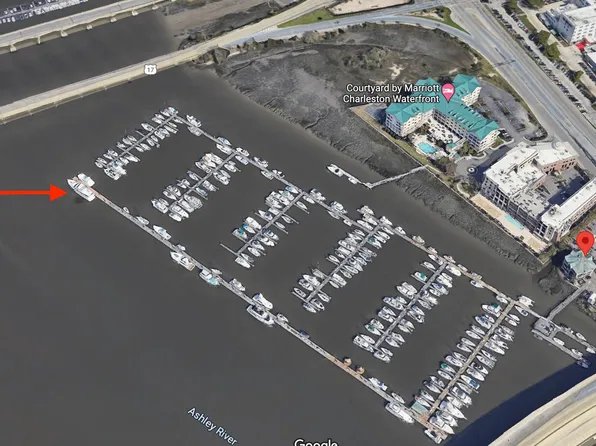 33 Lockwood Dr #Lu224, Charleston, SC 29401