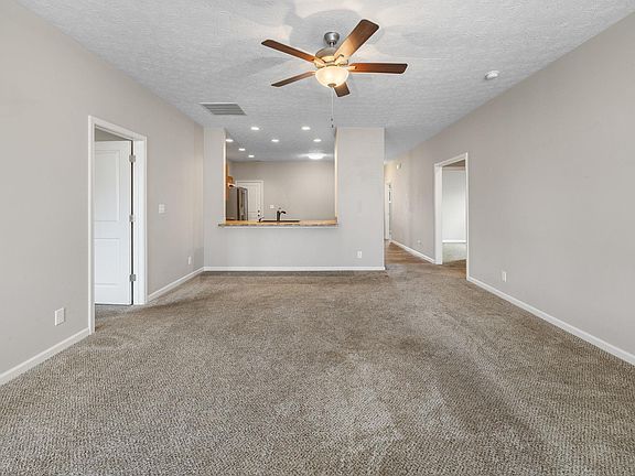 5th image of 4855 Langhorn Trl