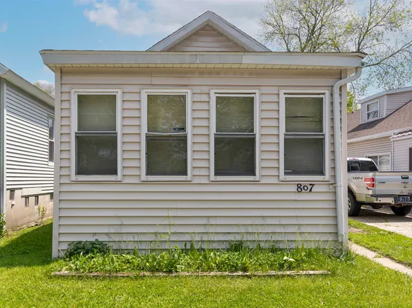 807 Fraser St, Bay City, MI 48708