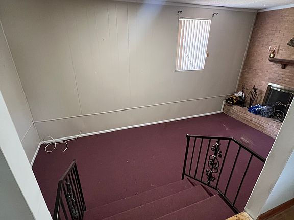 3rd image of 5090 Dostie Dr S