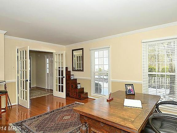 4th image of 7210 Dogue Forest Ct