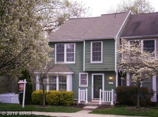 1540 Poplar Grove Dr, Reston, VA 20194