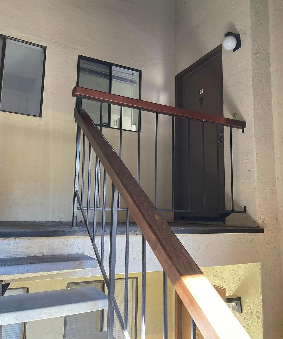 2055 Sierra Rd — Photo 4