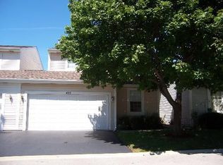 403 Farmbrook Ct, Romeoville, IL 60446