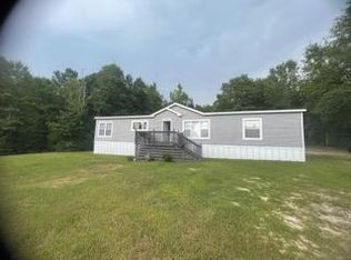 723 County Road 37, Skipperville, AL 36374