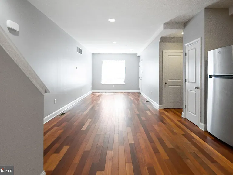 1940 N Gratz St #1 — Photo 4