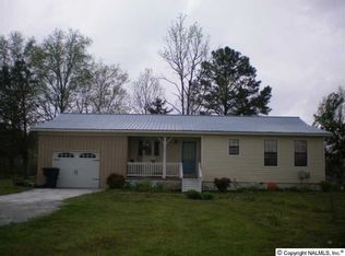 1633 Church Ave, Rainsville, AL 35986