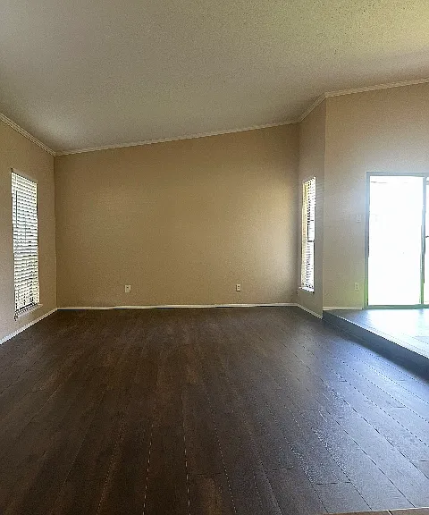 1700 Montana Trl — Photo 5