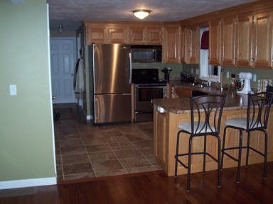 Custom countertops, tile & stainless appliances