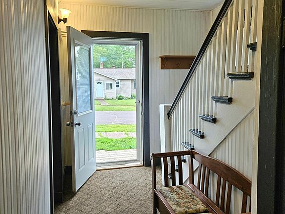 3rd image of 616 Ahola Ave