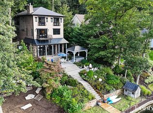 6363 Waters Edge Ln, Saugatuck, MI 49453