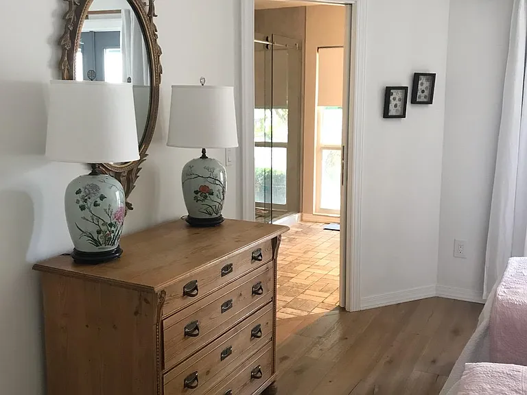 2521 W Maryland Ave #A — Photo 15