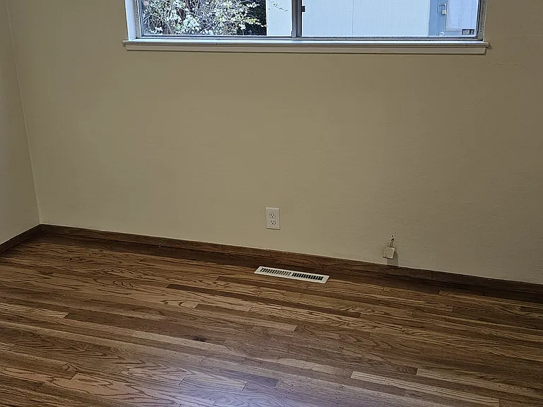 771 Ormonde Dr — Photo 18