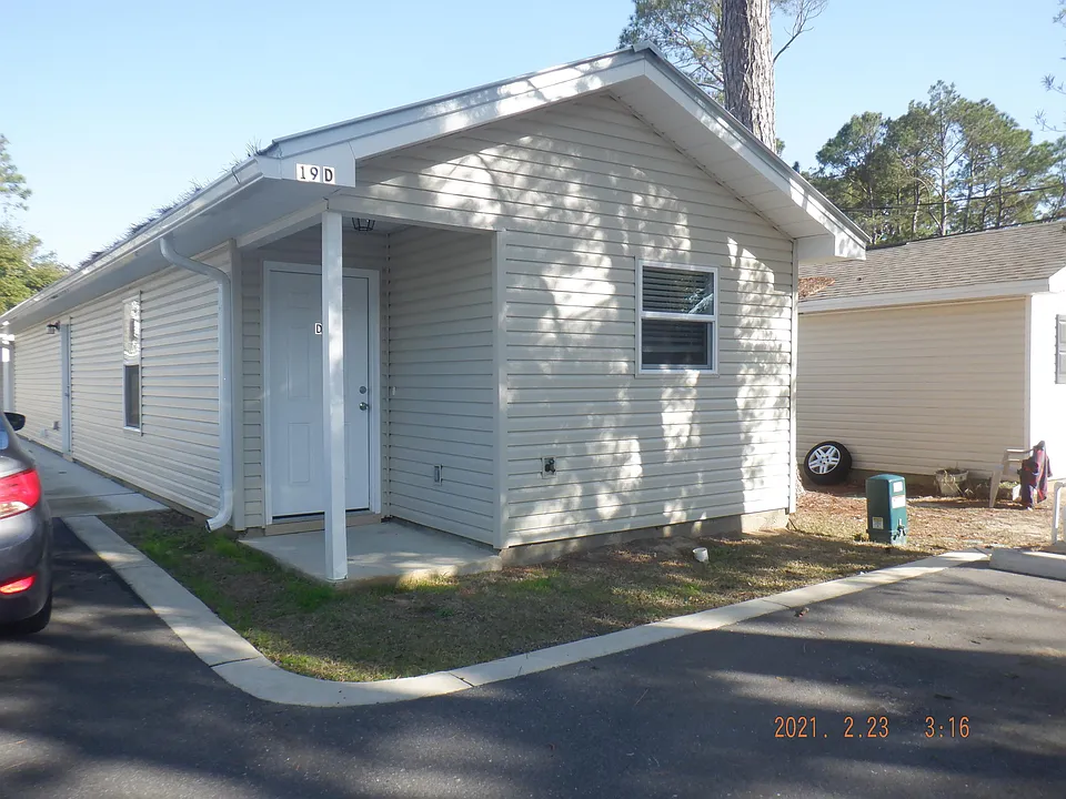 19D Park Cir SE #1
