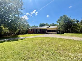 3116 Pilgrim Rd, Chester, SC 29706