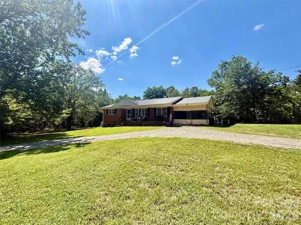 3116 Pilgrim Rd, Chester, SC 29706