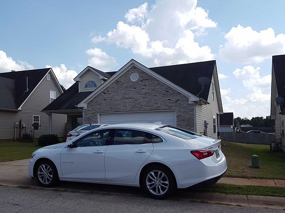 3rd image of 1515 New Orleans Way