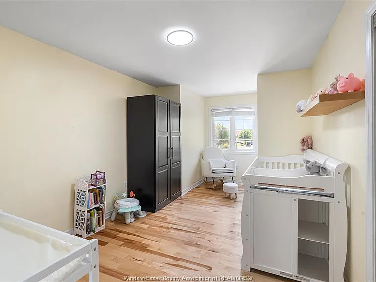 1376 Lakeview Ave — Photo 27