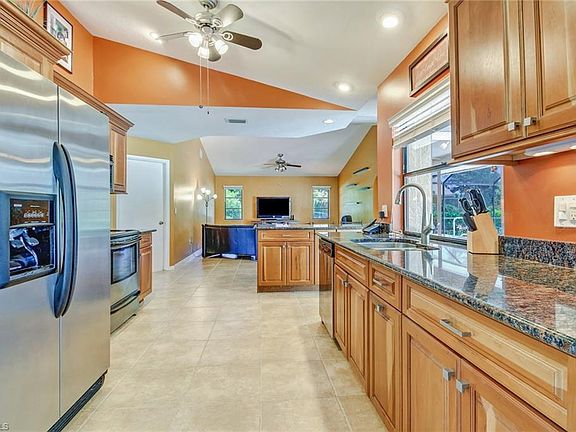 5th image of 25504 Carney Cir