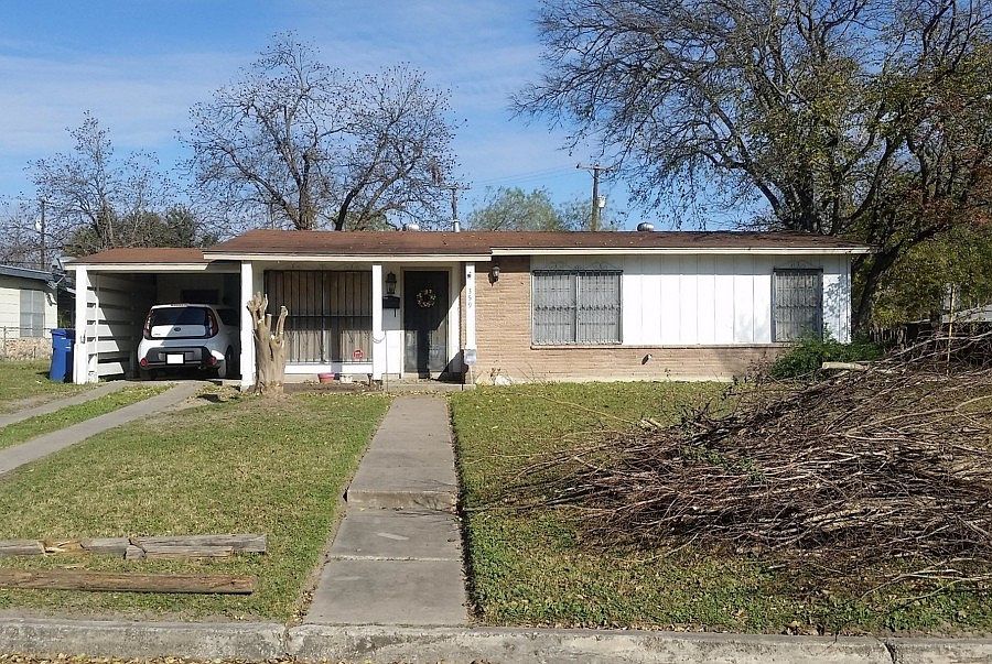 1st image of 359 Clutter Ave