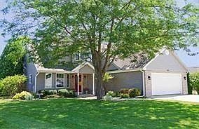 1st image of 964 Bedford Dr