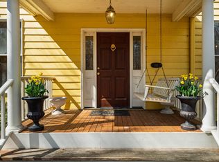 105 Bristol Dr, Chapel Hill, NC 27516