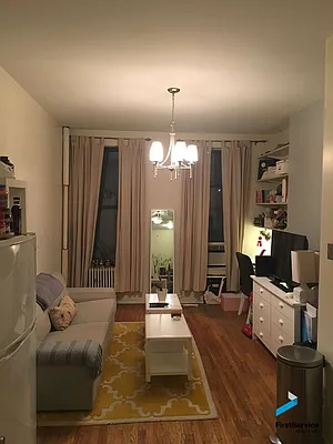 Rented by FirstService Realty (legacy) | media 9