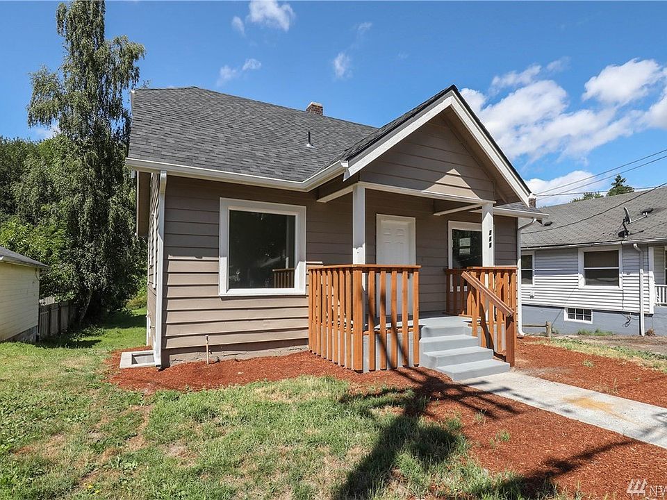 1st image of 248 Cowlitz St E