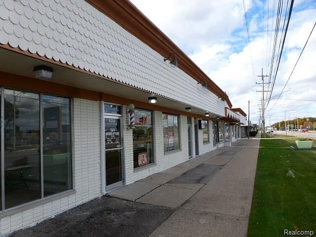 2nd image of 8322 E 12 Mile Rd