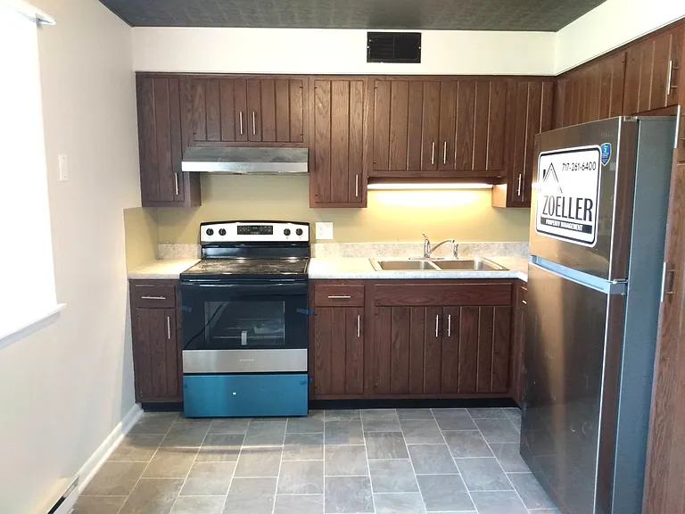74 Horst Ave — Photo 2