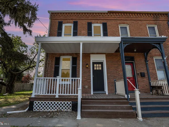 332 Cherry St, Wrightsville, PA 17368