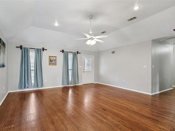 4th image of 74454 Gamma Ave