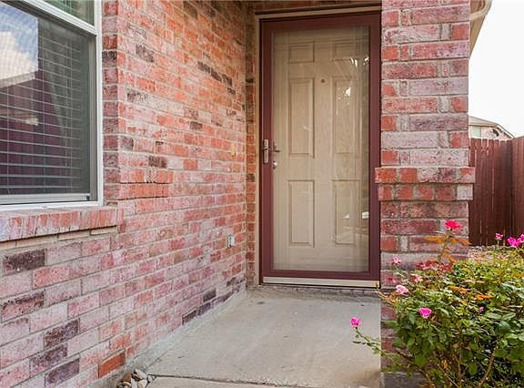 3rd image of 2408 Spoonbill Ct