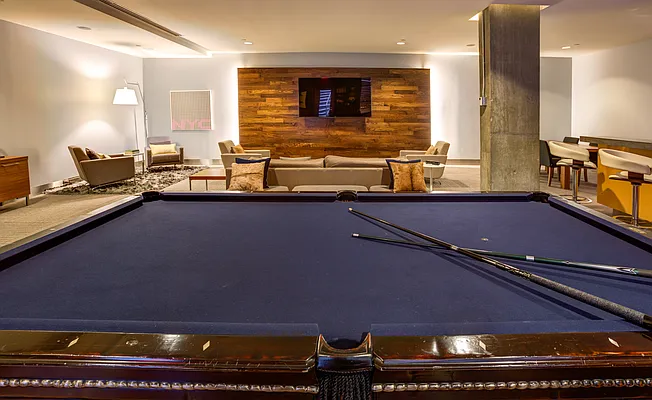 Rented by Waterton Residential New York | media 9