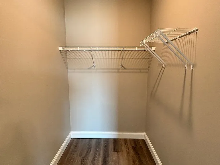 320 Hillview Mills Blvd — Photo 9