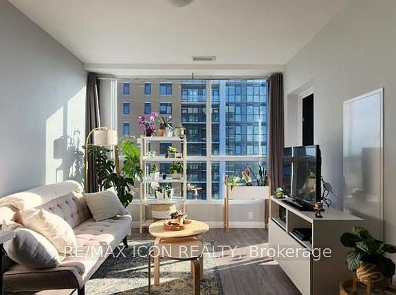 2nd image of 104 Garment St #1806