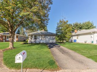 12 Nevis Ct, Toms River, NJ 08757