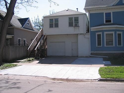1st image of 1415 S 14th St