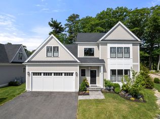 106 Horrigan Dr #21, Dedham, MA 02026