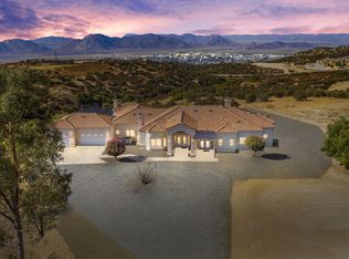 23300 Sky Mesa Rd, Homeland, CA 92548