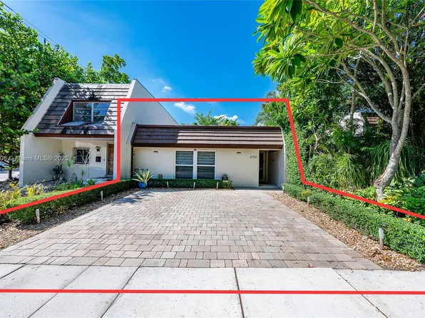 6704 Crooked Palm Ter, Miami Lakes, FL 33014