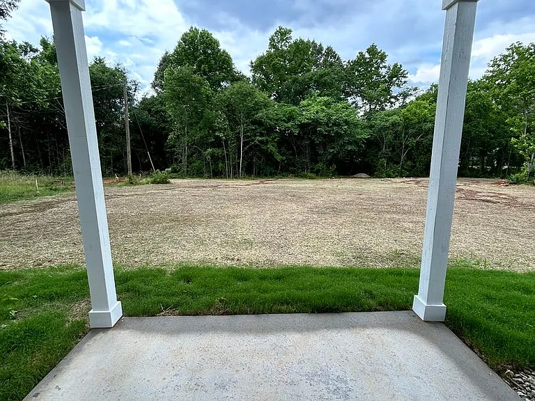 119 Gentry Rd — Photo 16
