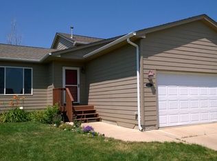 537 S Whitewood Ave, Sioux Falls, SD 57106