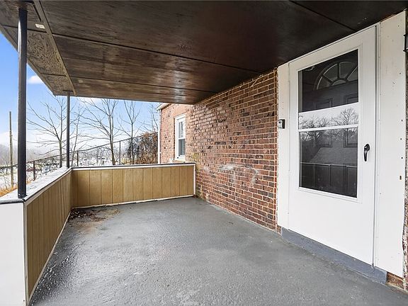 3rd image of 12148 Harvard Dr