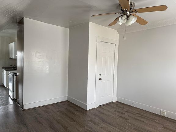 2nd image of 316 Douglas St #3