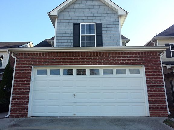 3rd image of 173 Rankin Cir