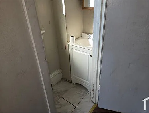 223 Upton St #2F — Photo 2